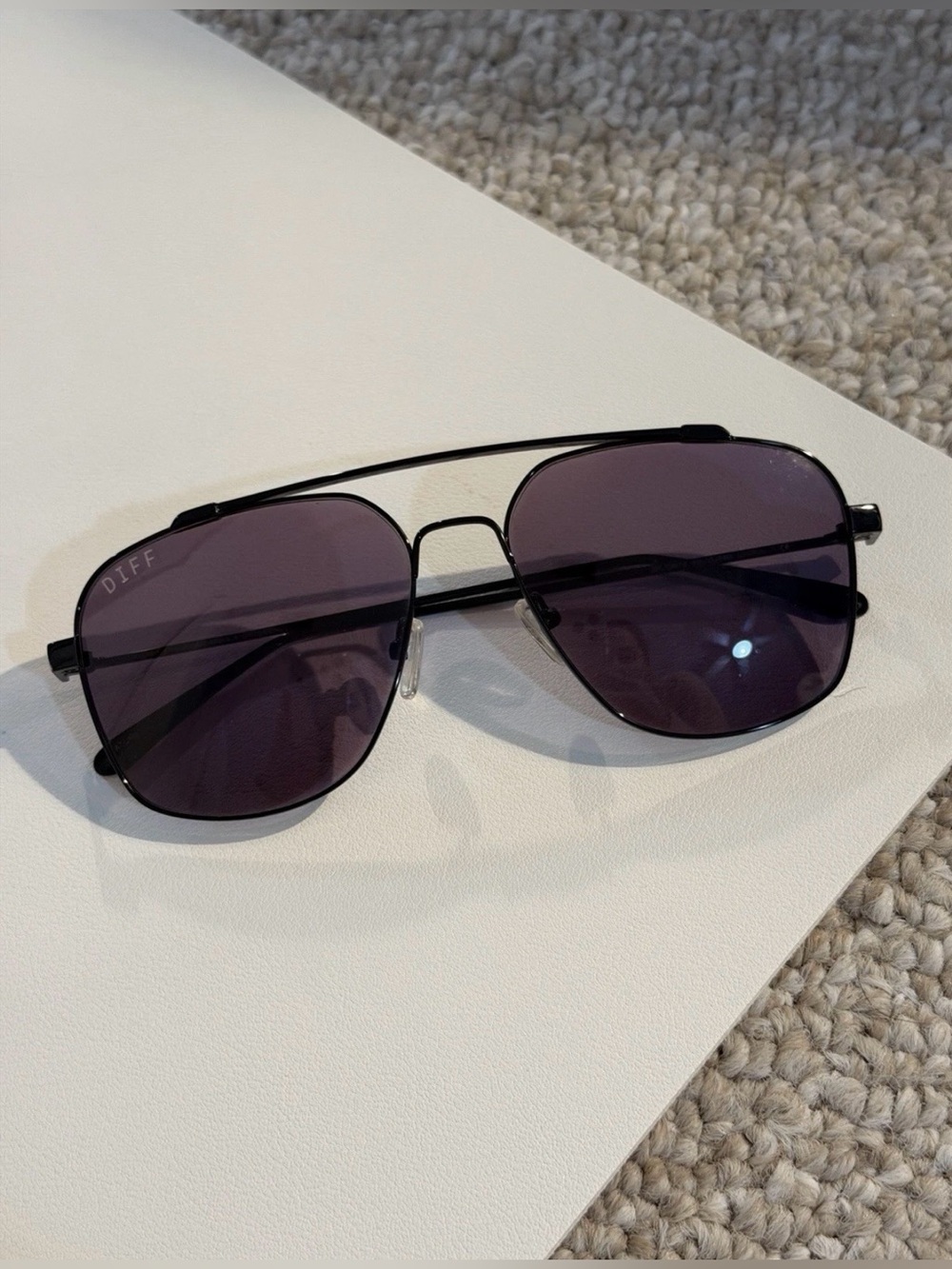 DIFF Eyewear: Chelsea + Cole x DIFF Atlas Sunglasses in Black/Grey